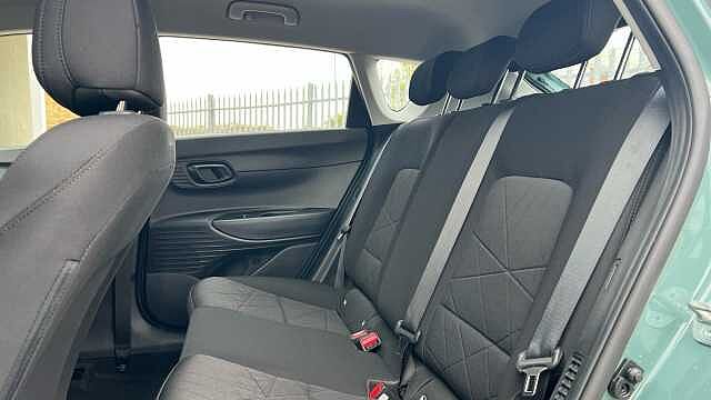 Hyundai BAYON 1.0 T-GDi MHEV SE Connect SUV 5dr Petrol Hybrid Manual Euro 6 (s/s) (100 ps)