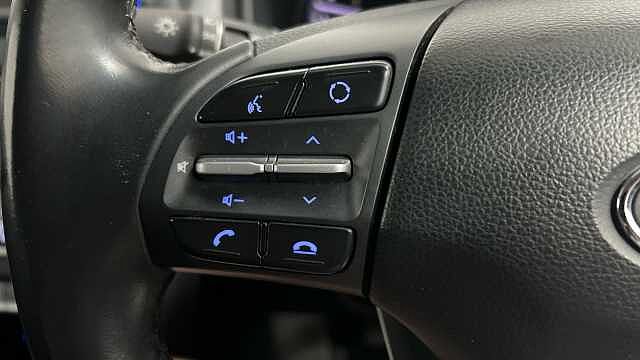 Hyundai KONA 1.0 T-GDi Blue Drive Premium SUV 5dr Petrol Manual Euro 6 (s/s) (120 ps)