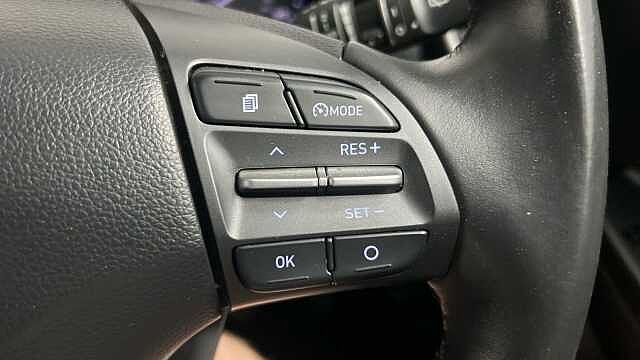 Hyundai KONA 1.0 T-GDi Blue Drive Premium SUV 5dr Petrol Manual Euro 6 (s/s) (120 ps)
