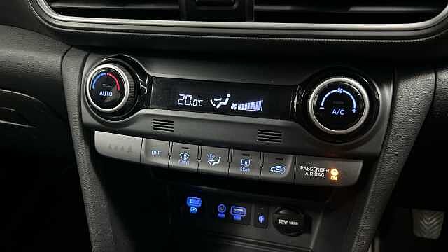 Hyundai KONA 1.0 T-GDi Blue Drive Premium SUV 5dr Petrol Manual Euro 6 (s/s) (120 ps)