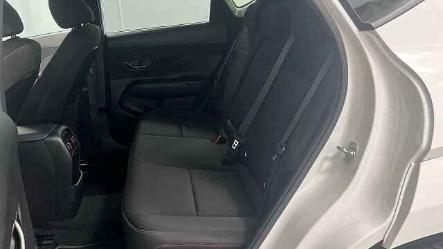 Hyundai KONA 1.6 h-GDi N Line SUV 5dr Petrol Hybrid DCT Euro 6 (s/s) (141 ps) White