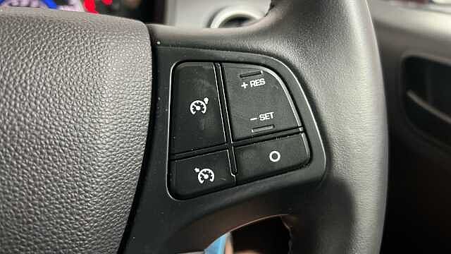 Hyundai i10 1.2 SE Hatchback 5dr Petrol Manual Euro 6 (87 ps)