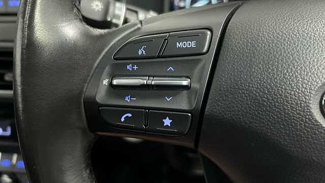 Hyundai KONA 1.0 T-GDi MHEV Ultimate SUV 5dr Petrol Hybrid Manual Euro 6 (s/s) (120 ps) Grey