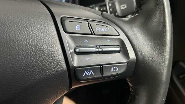 Hyundai KONA 1.0 T-GDi MHEV Ultimate SUV 5dr Petrol Hybrid Manual Euro 6 (s/s) (120 ps) Grey