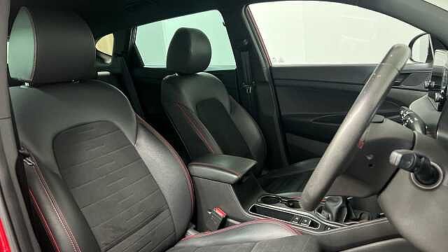 Hyundai TUCSON 1.6 T-GDi N Line SUV 5dr Petrol Manual Euro 6 (s/s) (177 ps) Red
