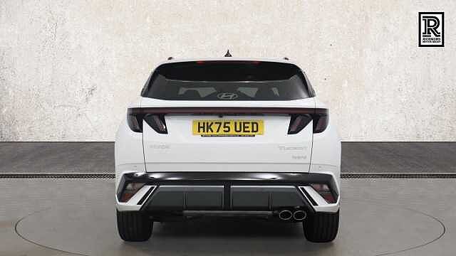 Hyundai TUCSON 1.6 T-GDi N Line SUV 5dr Petrol Hybrid Auto Euro 6 (s/s) (215 ps) ATLAS WHITE