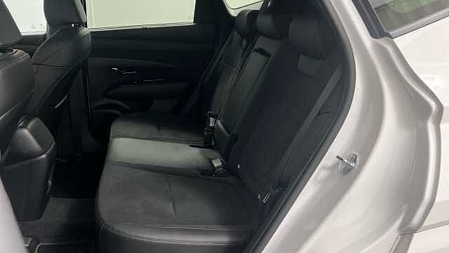 Hyundai TUCSON 1.6 T-GDi N Line SUV 5dr Petrol Hybrid Auto Euro 6 (s/s) (215 ps) ATLAS WHITE