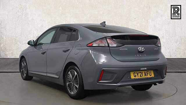 Hyundai IONIQ 1.6 h-GDi 8.9kWh Premium SE Hatchback 5dr Petrol Plug-in Hybrid DCT Euro 6 (s/s)