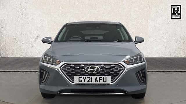 Hyundai IONIQ 1.6 h-GDi 8.9kWh Premium SE Hatchback 5dr Petrol Plug-in Hybrid DCT Euro 6 (s/s)