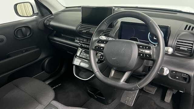 Hyundai INSTER Long Range 49kWh 01 SUV 5dr Electric Auto (115 ps)