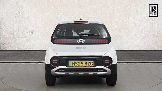 Hyundai INSTER Long Range 49kWh 01 SUV 5dr Electric Auto (115 ps)