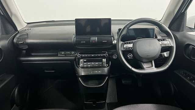 Hyundai INSTER Long Range 49kWh 01 SUV 5dr Electric Auto (115 ps)