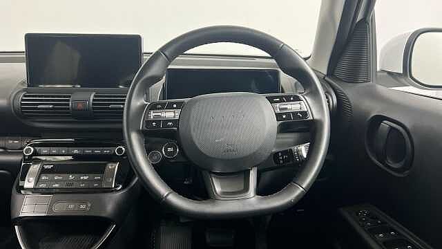 Hyundai INSTER Long Range 49kWh 01 SUV 5dr Electric Auto (115 ps)