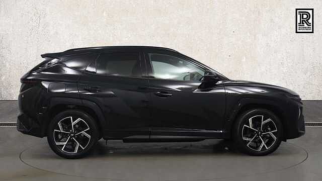 Hyundai TUCSON 1.6 T-GDi 13.8kWh N Line Edition SUV 5dr Petrol Plug-in Hybrid Auto Euro 6 (s/s) ABYSS BLACK