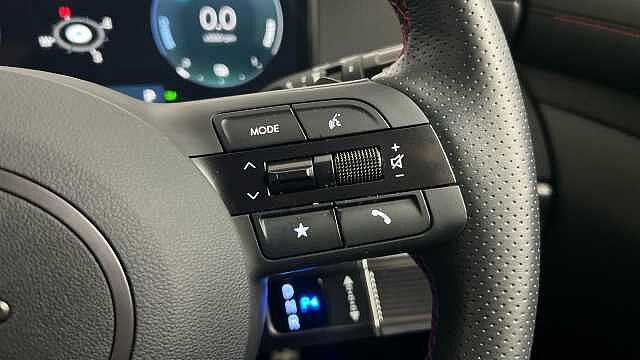 Hyundai TUCSON 1.6 T-GDi 13.8kWh N Line Edition SUV 5dr Petrol Plug-in Hybrid Auto Euro 6 (s/s) ABYSS BLACK