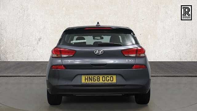 Hyundai i30 1.0 T-GDi Blue Drive SE Hatchback 5dr Petrol Manual Euro 6 (s/s) (120 ps)