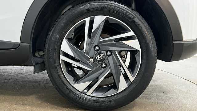 Hyundai BAYON 1.0 T-GDi MHEV SE Connect SUV 5dr Petrol Hybrid Manual Euro 6 (s/s) (100 ps)