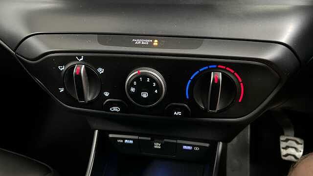 Hyundai BAYON 1.0 T-GDi MHEV SE Connect SUV 5dr Petrol Hybrid Manual Euro 6 (s/s) (100 ps)