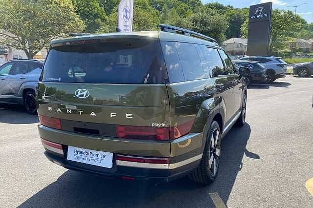 Hyundai SANTA FE ESTATE 1.6 TGDi Plug-in Hybrid Ultimate 5dr 4WD Auto Olive Green