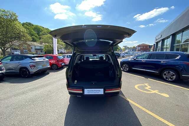 Hyundai SANTA FE ESTATE 1.6 TGDi Plug-in Hybrid Ultimate 5dr 4WD Auto Olive Green