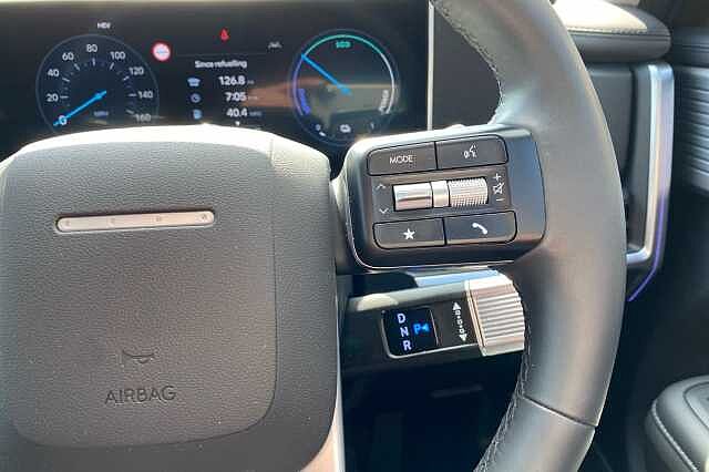 Hyundai SANTA FE ESTATE 1.6 TGDi Plug-in Hybrid Ultimate 5dr 4WD Auto Olive Green