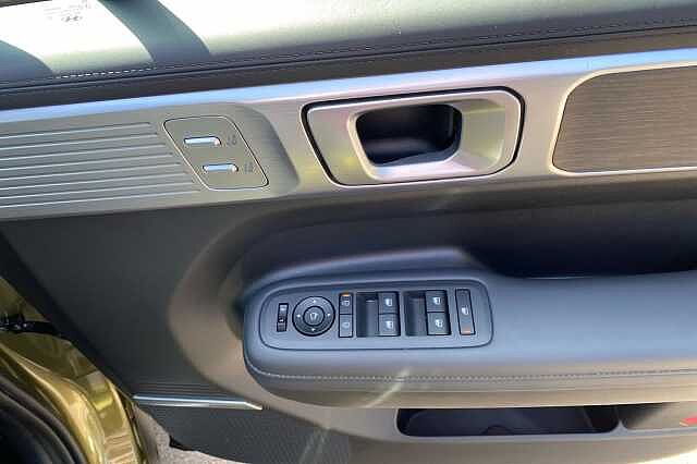 Hyundai SANTA FE ESTATE 1.6 TGDi Plug-in Hybrid Ultimate 5dr 4WD Auto Olive Green