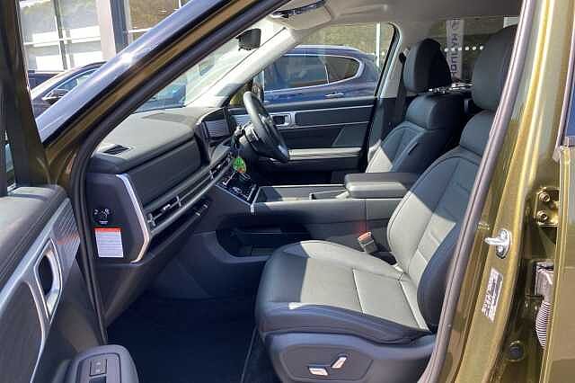 Hyundai SANTA FE ESTATE 1.6 TGDi Plug-in Hybrid Ultimate 5dr 4WD Auto Olive Green