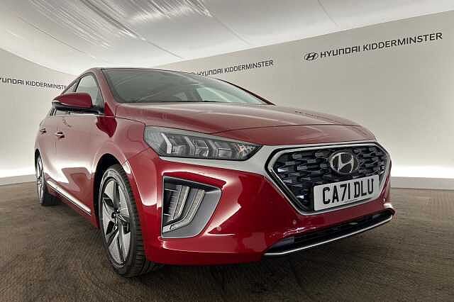 Hyundai IONIQ 1.6 GDi Hybrid Premium SE 5dr DCT Fiery Red