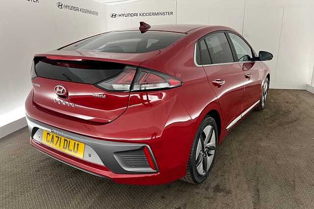 Hyundai IONIQ 1.6 GDi Hybrid Premium SE 5dr DCT Fiery Red