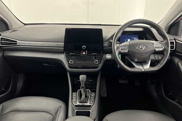 Hyundai IONIQ 1.6 GDi Hybrid Premium SE 5dr DCT Fiery Red