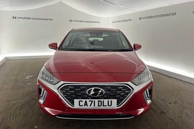 Hyundai IONIQ 1.6 GDi Hybrid Premium SE 5dr DCT Fiery Red