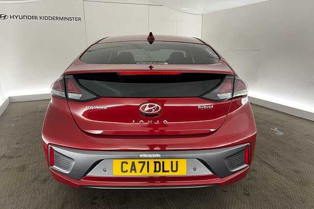 Hyundai IONIQ 1.6 GDi Hybrid Premium SE 5dr DCT Fiery Red