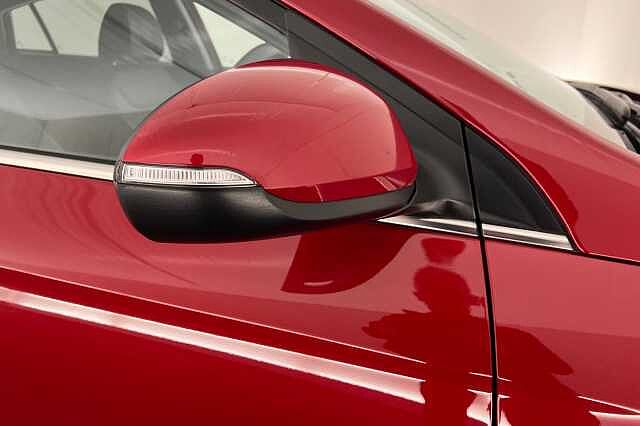 Hyundai IONIQ 1.6 GDi Hybrid Premium SE 5dr DCT Fiery Red