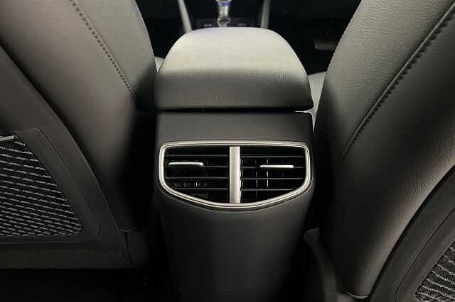 Hyundai IONIQ 1.6 GDi Hybrid Premium SE 5dr DCT Fiery Red