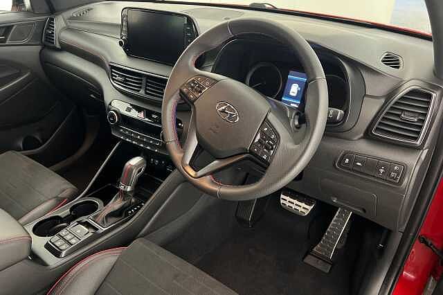 Hyundai TUCSON 1.6 CRDi 48V MHD 136 N Line 5dr 2WD DCT Red