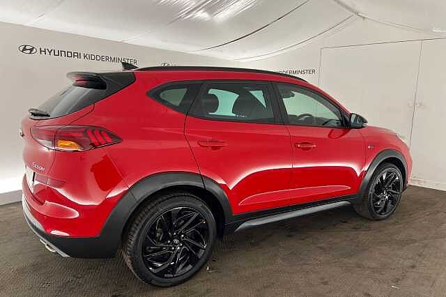 Hyundai TUCSON 1.6 CRDi 48V MHD 136 N Line 5dr 2WD DCT Red