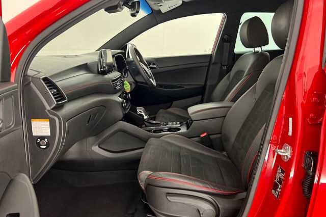 Hyundai TUCSON 1.6 CRDi 48V MHD 136 N Line 5dr 2WD DCT Red