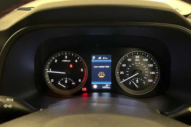 Hyundai TUCSON 1.6 CRDi 48V MHD 136 N Line 5dr 2WD DCT Red