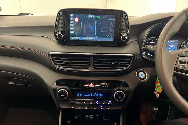Hyundai TUCSON 1.6 CRDi 48V MHD 136 N Line 5dr 2WD DCT Red