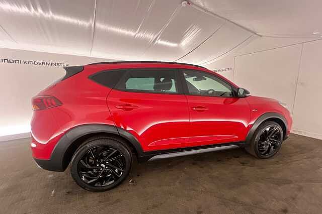 Hyundai TUCSON 1.6 CRDi 48V MHD 136 N Line 5dr 2WD DCT Red