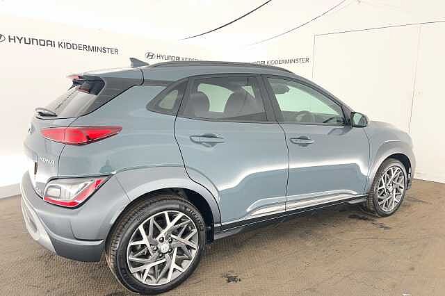 Hyundai KONA 1.6 GDi Hybrid Premium 5dr DCT Ecotronic Grey