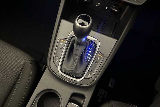 Hyundai KONA 1.6 GDi Hybrid Premium 5dr DCT Ecotronic Grey