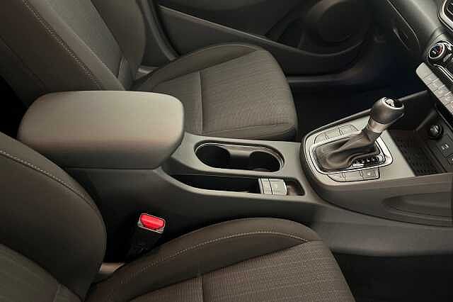 Hyundai KONA 1.6 GDi Hybrid Premium 5dr DCT Ecotronic Grey