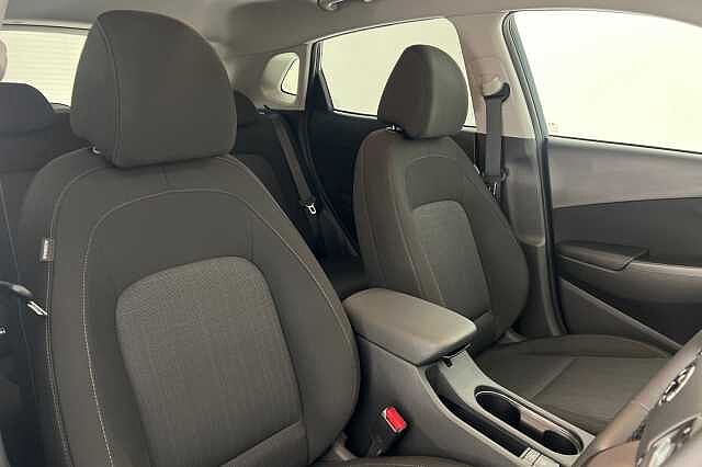 Hyundai KONA 1.6 GDi Hybrid Premium 5dr DCT Ecotronic Grey