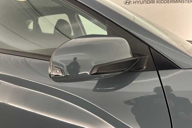 Hyundai KONA 1.6 GDi Hybrid Premium 5dr DCT Ecotronic Grey