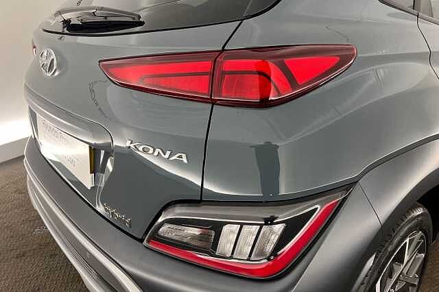 Hyundai KONA 1.6 GDi Hybrid Premium 5dr DCT Ecotronic Grey