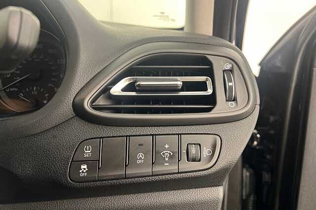 Hyundai i30 1.0T GDi SE Connect 5dr