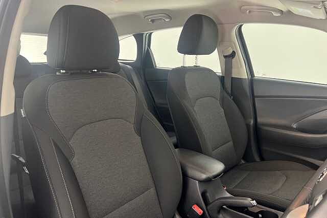 Hyundai i30 1.0T GDi SE Connect 5dr