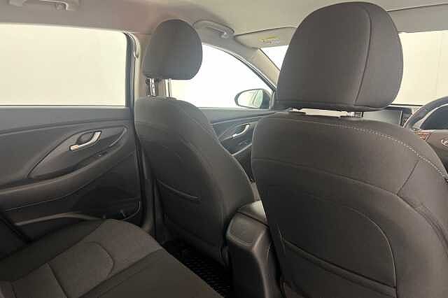 Hyundai i30 1.0T GDi SE Connect 5dr