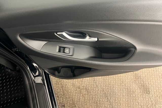 Hyundai i30 1.0T GDi SE Connect 5dr